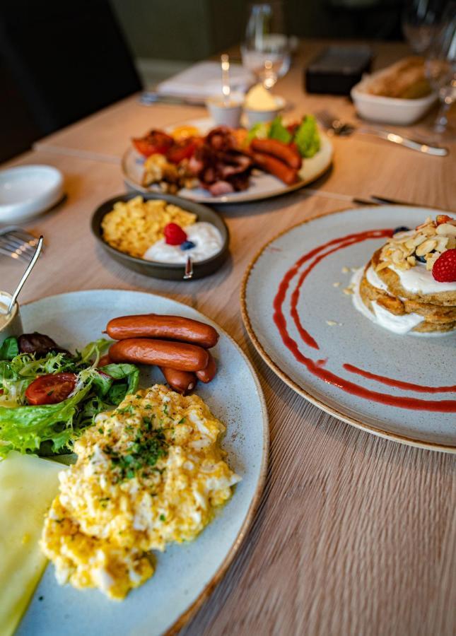 Penzion A Restaurace Bily Mlyn Liberec Eksteriør billede